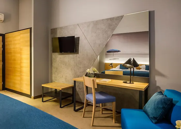 Istra - By Liburnia & 奥帕提亚