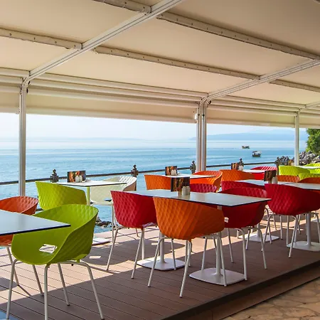 Istra - By Liburnia & ホテル